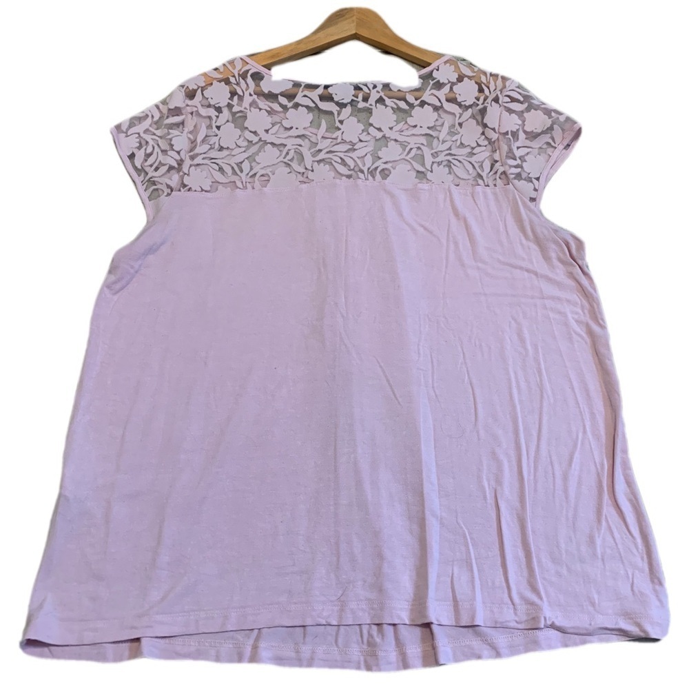 Banana Republic Women's Pink T-Shirt with Lace Yoke - Size XL